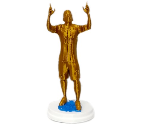 TROFEO ADORNO MESSI 15 CM x 1